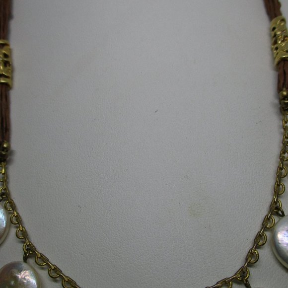 Genuine FRESH WATER COIN Pearl Bib Necklace Real Pearls Strung On GoldTone Chain - Picture 8 of 8